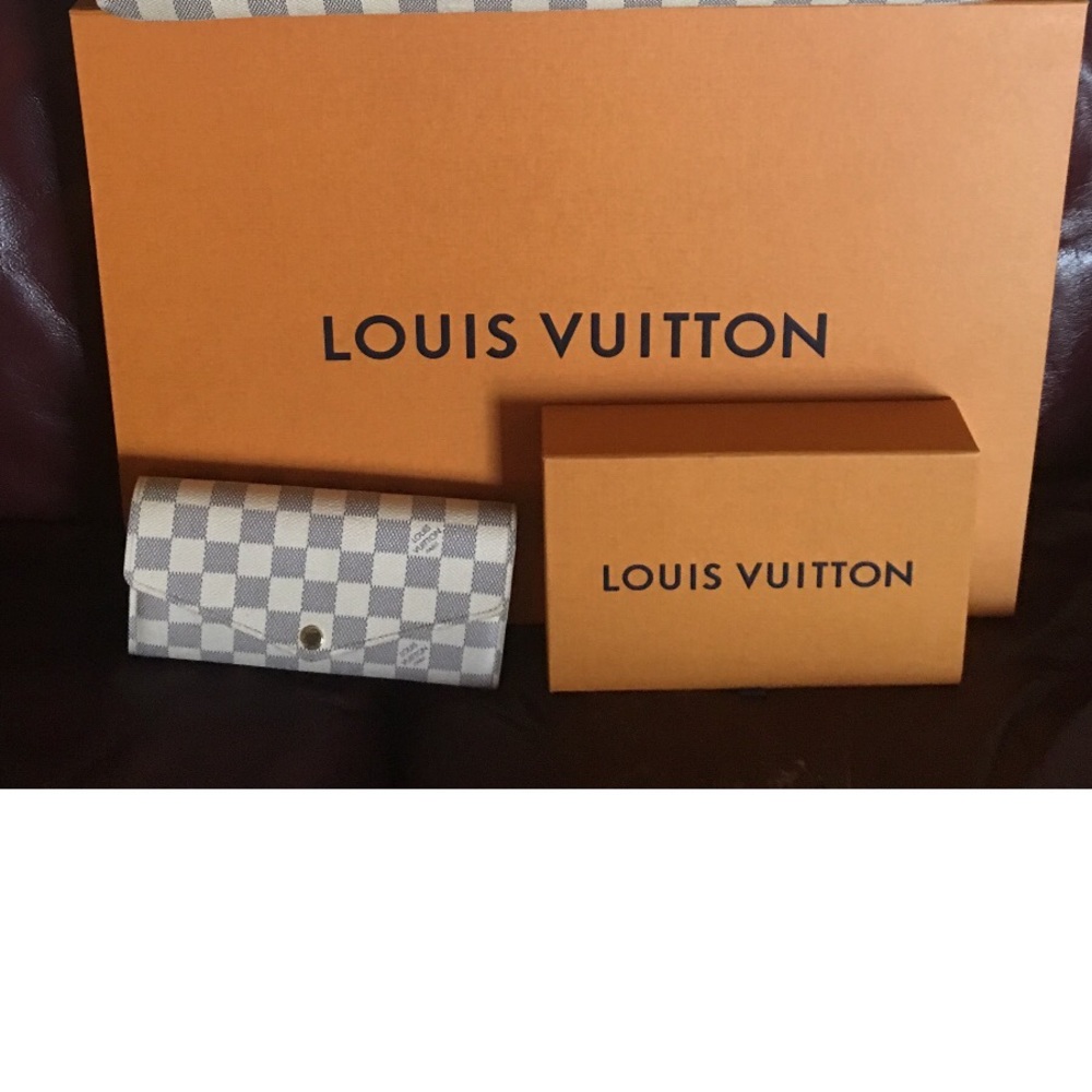Timeless Louis Wallet.  Price is firm.